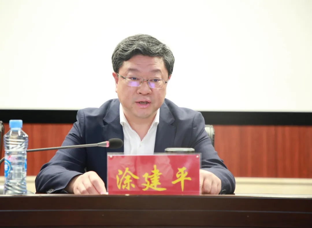 2.webp.jpg 2.webp.jpg